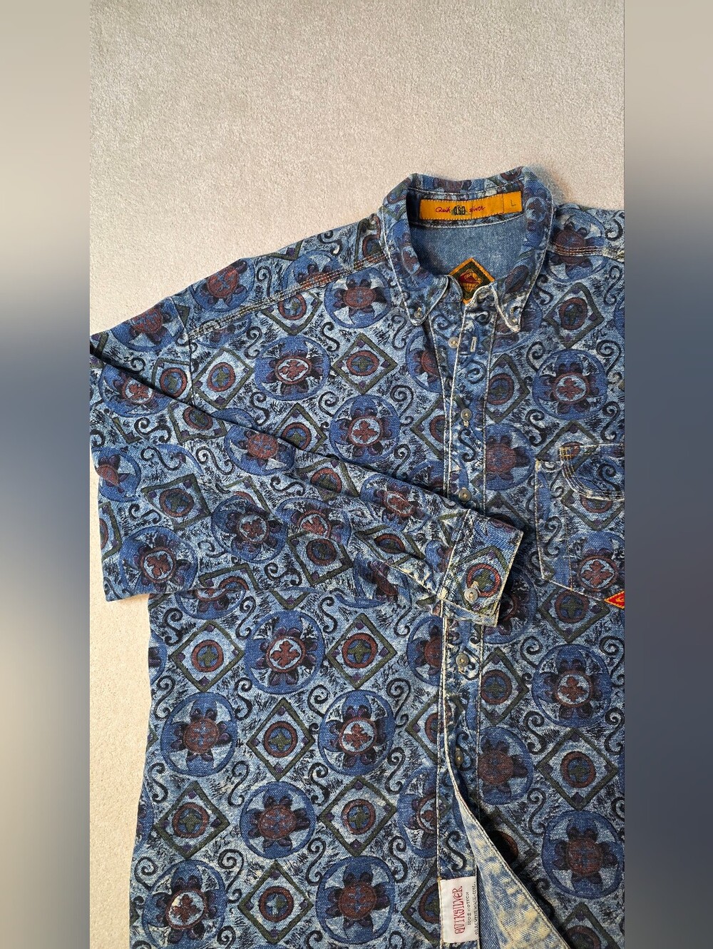 Quicksilver QSD Vintage Medallion Long Sleeve Button Down Surfer Beachy Mens L